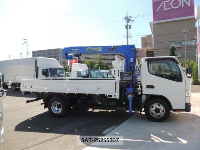 Mitsubishi CANTER 2015-11 332969-2
