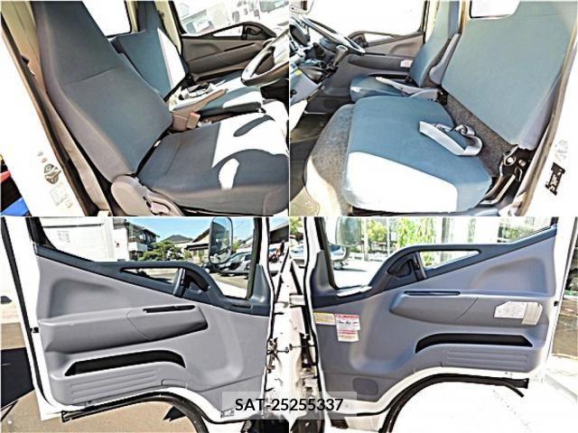 Mitsubishi CANTER 2015-11 332969-19