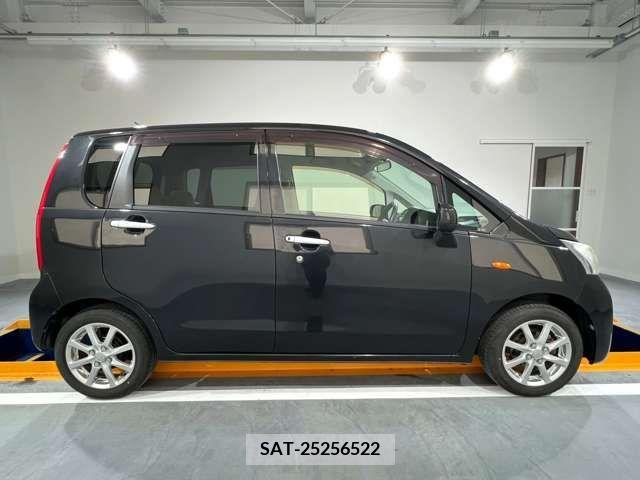 Daihatsu MOVE 2013-01 215051-8