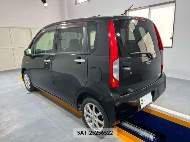 Daihatsu MOVE 2013-01 215051-5