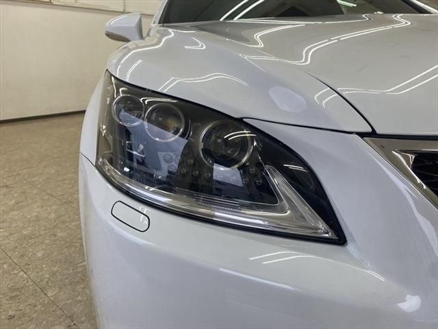 Lexus LS 2014-08 24155-9