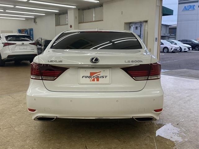 Lexus LS 2014-08 24155-5