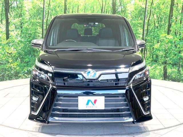 Toyota VOXY HYBRID 2018-10 184717-14