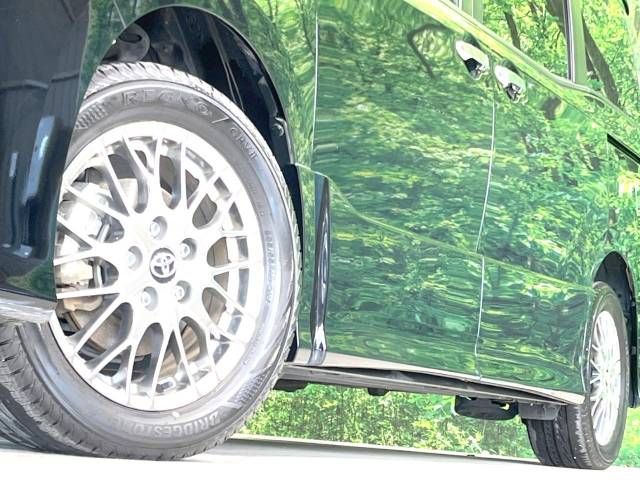 Toyota VOXY HYBRID 2018-10 184717-13