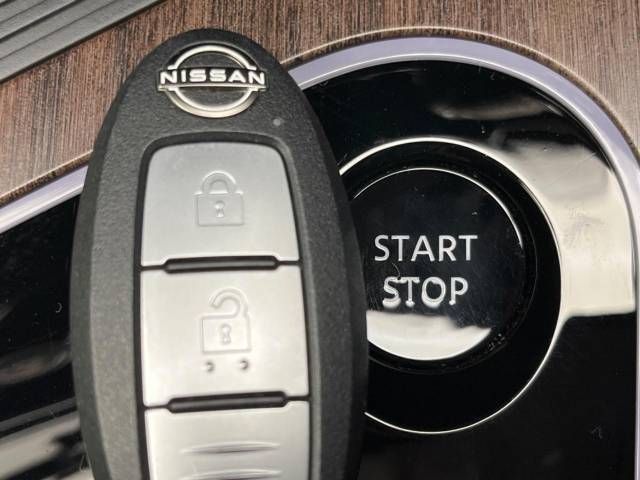 Nissan AURA 2023-06 27574-3