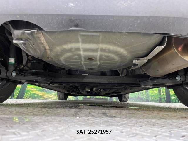 Nissan NOTE 2017-09 305409-19