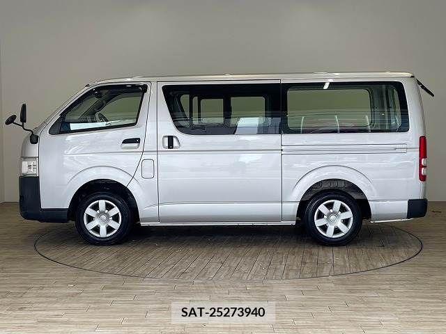Toyota HIACE VAN 2015-06 272813-14