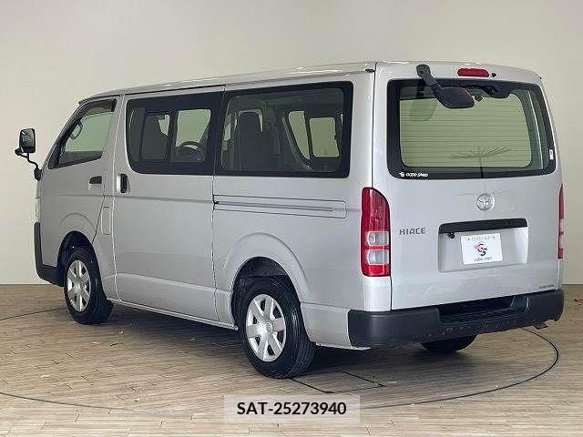 Toyota HIACE VAN 2015-06 272813-16