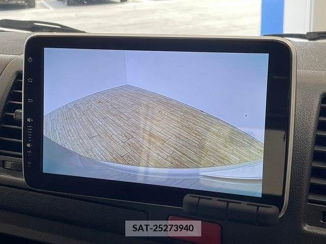 Toyota HIACE VAN 2015-06 272813-3