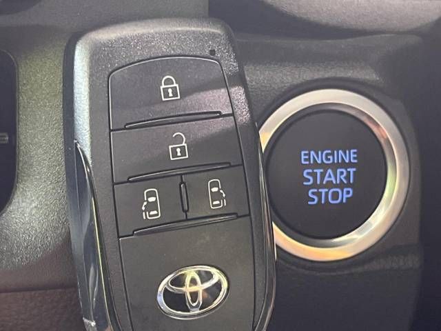 Toyota SIENTA 2023-06 26974-6