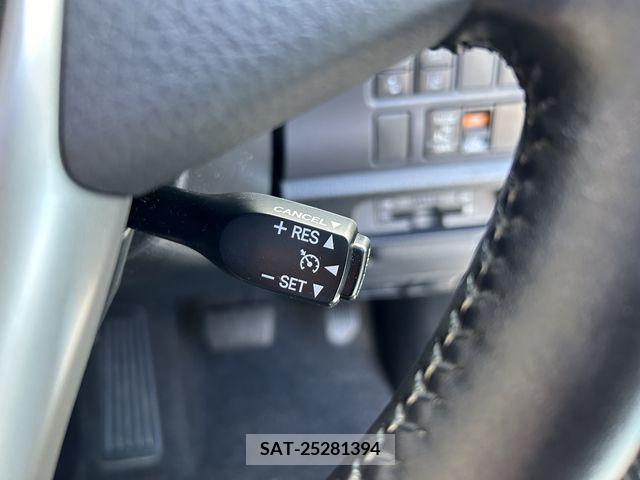 Toyota VOXY 2016-12 222773-13