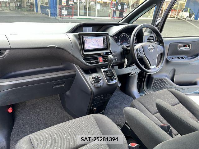 Toyota VOXY 2016-12 222773-15