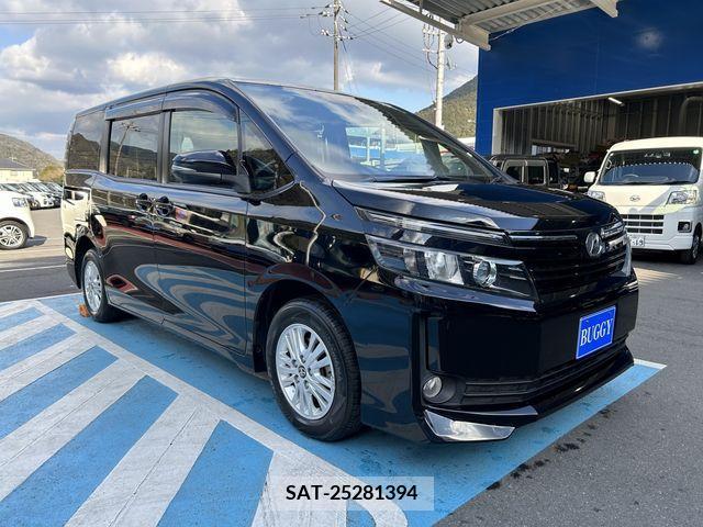 Toyota VOXY 2016-12 222773-1