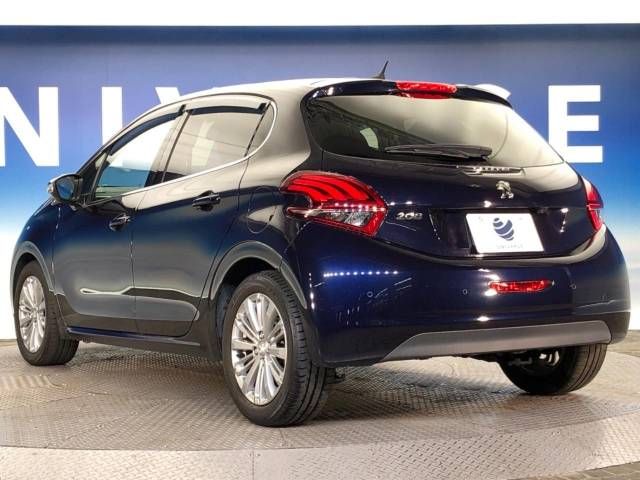 Peugeot 208 2019-02 195639-16