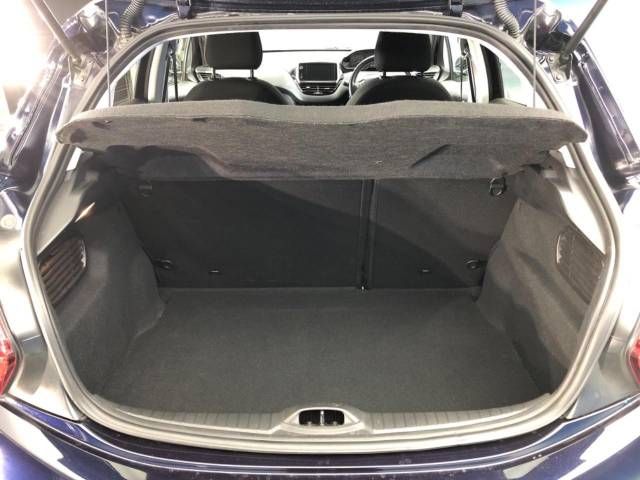 Peugeot 208 2019-02 195639-12