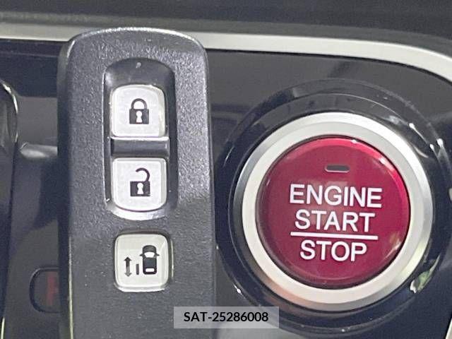 Honda N BOX CUSTOM 2017-07 306714-7