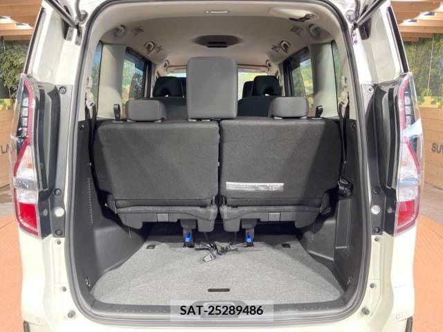Nissan SERENA 2021-05 376911-14