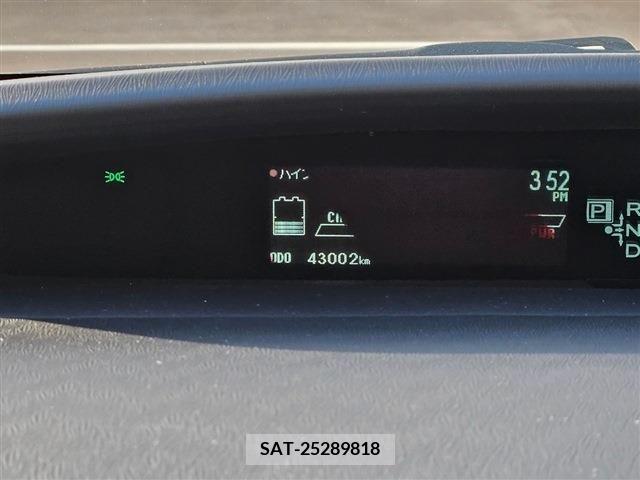 Toyota PRIUS 2014-09 213995-16