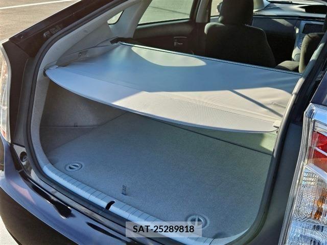 Toyota PRIUS 2014-09 213995-11