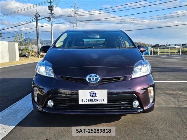 Toyota PRIUS 2014-09 213995-1