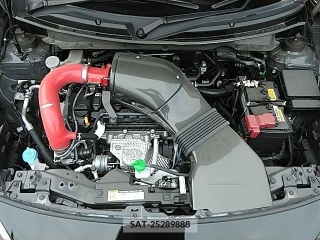 Suzuki SWIFT 2021-09 320850-1