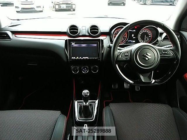 Suzuki SWIFT 2021-09 320850-11