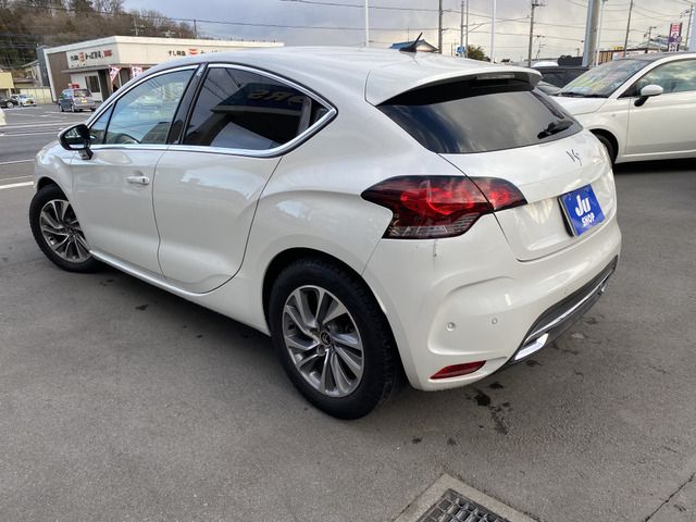 Citroen DS4 2012-04 5216-1