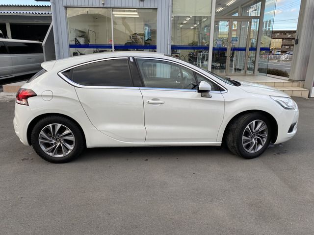 Citroen DS4 2012-04 5216-10