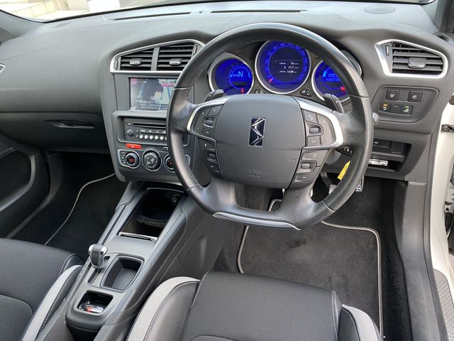 Citroen DS4 2012-04 5216-2