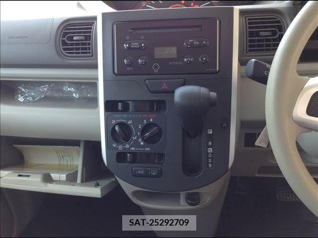 Daihatsu TANTO 2018-11 310246-23