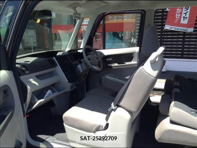 Daihatsu TANTO 2018-11 310246-5