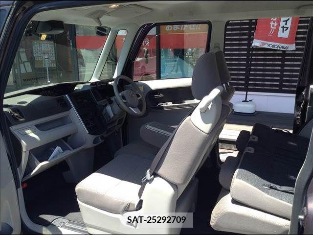 Daihatsu TANTO 2018-11 310246-4