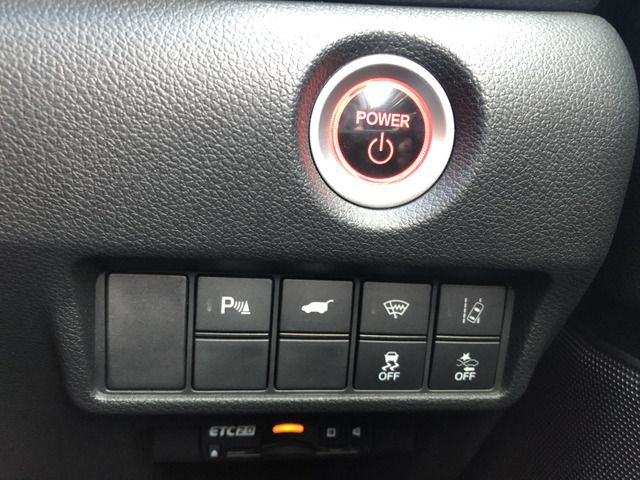 Honda CR-V 2019-05 11831-5