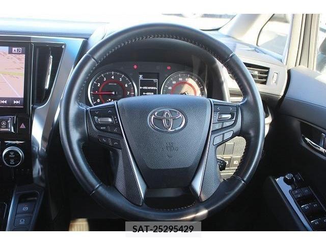 Toyota VELLFIRE 2018-03 210157-15