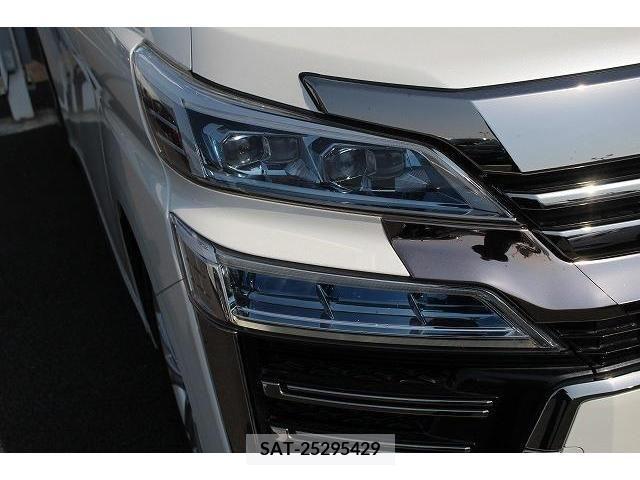 Toyota VELLFIRE 2018-03 210157-10