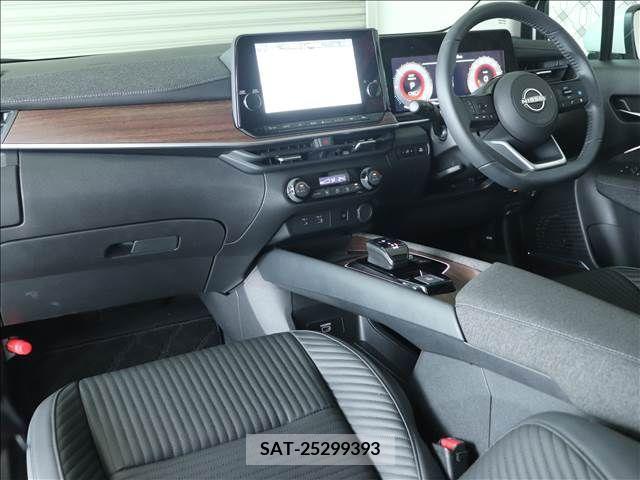 Nissan AURA 2023-10 302583-2