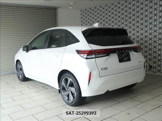 Nissan AURA 2023-10 302583-1