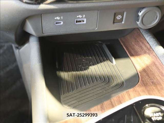 Nissan AURA 2023-10 302583-6