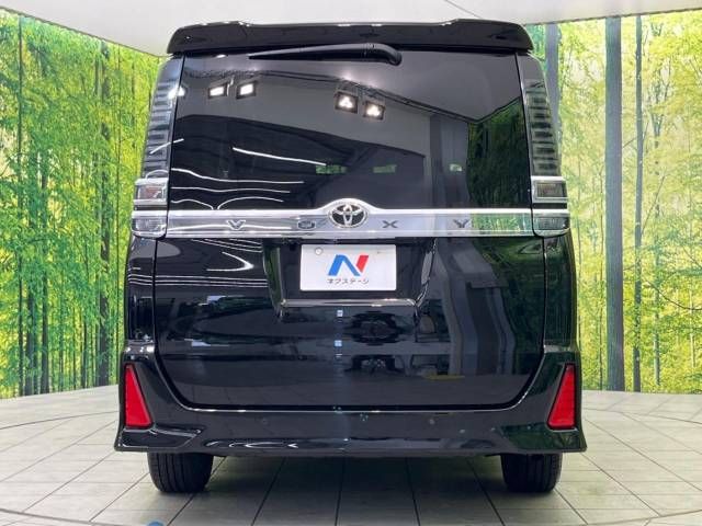Toyota VOXY 2019-12 18491-16