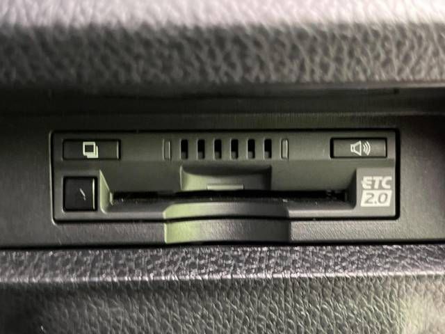 Toyota VOXY 2019-12 18491-7