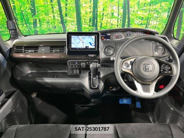 Honda N BOX CUSTOM 2018-06 280916-1