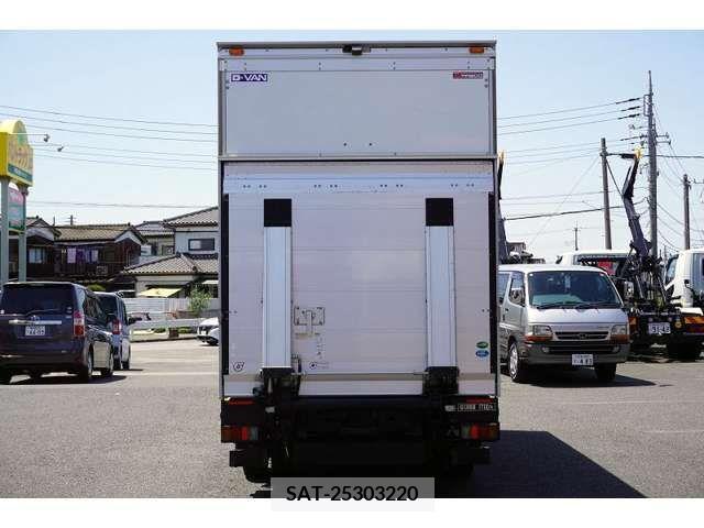Mitsubishi CANTER 2020-03 263520-3