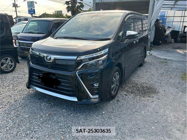Toyota VOXY 2020-05 370477-0