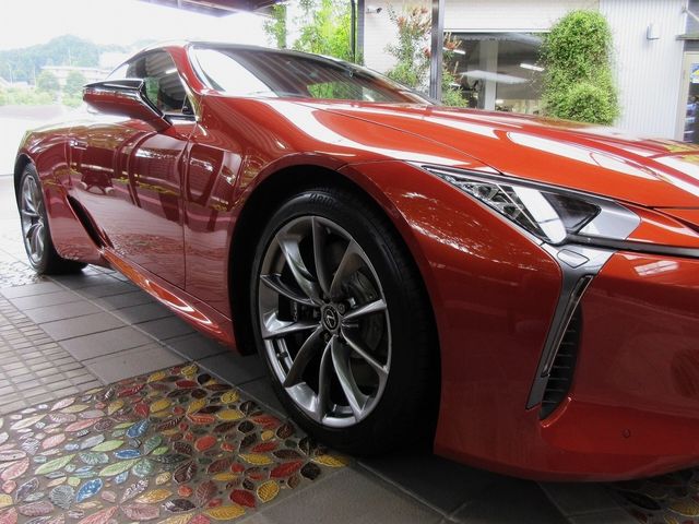 Lexus LC 2021-01 189499-14