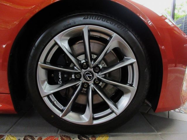 Lexus LC 2021-01 189499-16