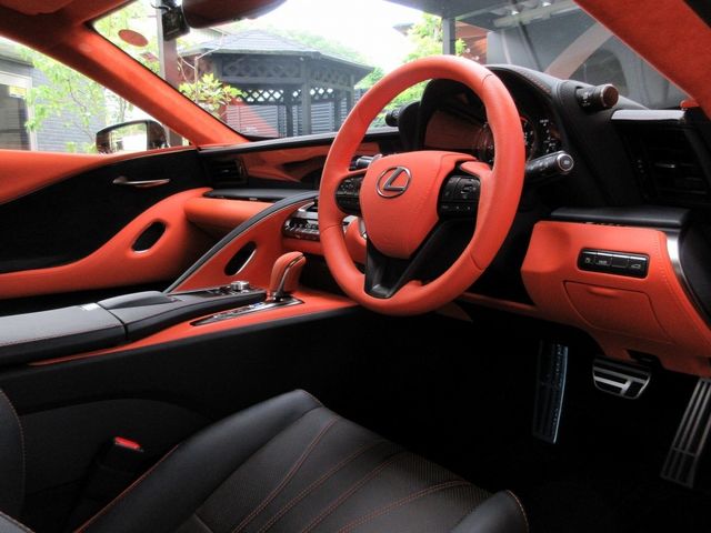 Lexus LC 2021-01 189499-22