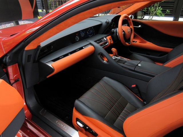 Lexus LC 2021-01 189499-18