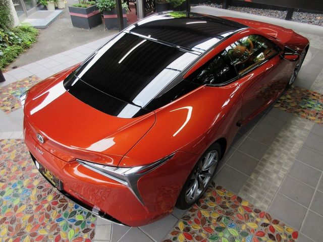 Lexus LC 2021-01 189499-13