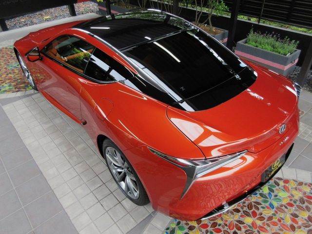 Lexus LC 2021-01 189499-10