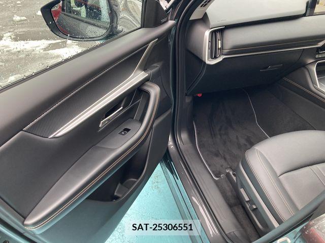 Mazda CX-60 2023-07 371990-19